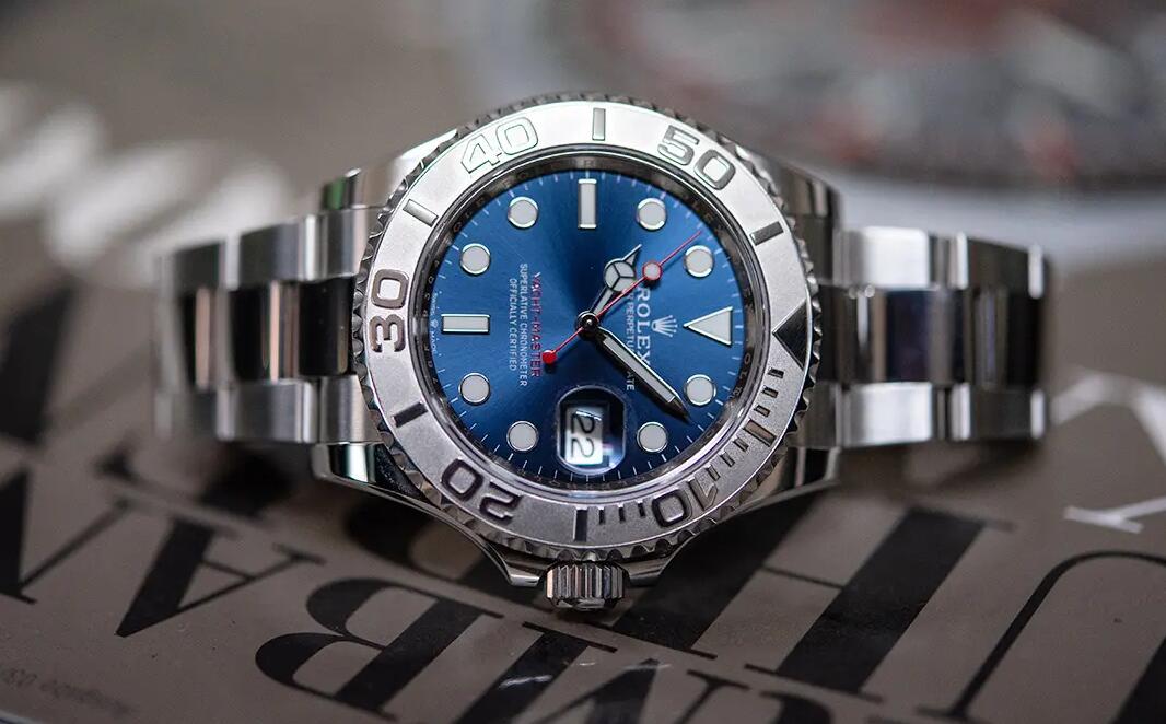 Fake Rolex with a blue dial: The stylish choice